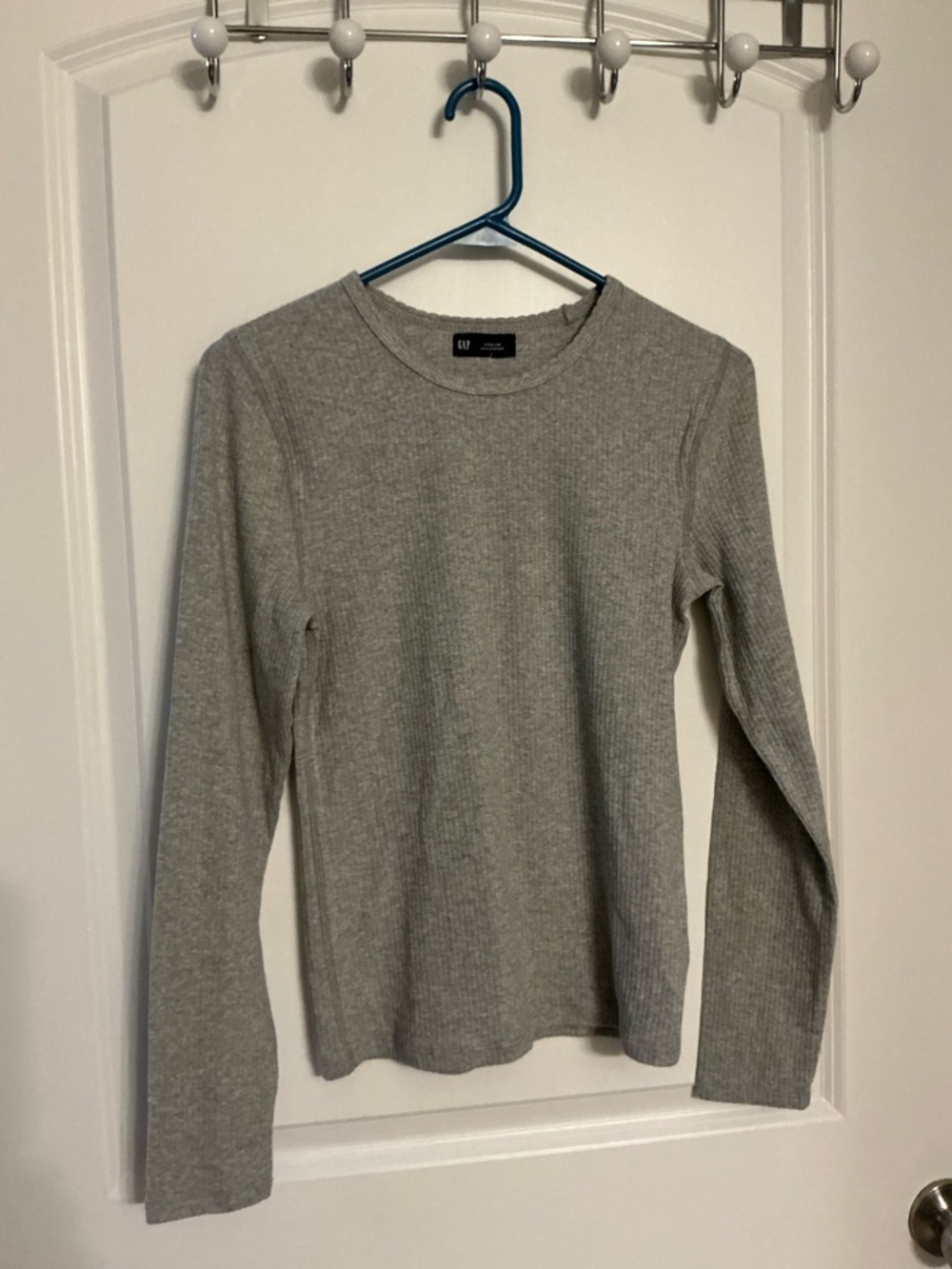GAP Ribbed Crewneck Long Sleeve Top - Heather Gray, Size Medium
